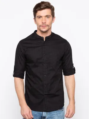 Spykar Black Cotton Regular Fit Shirts For Men